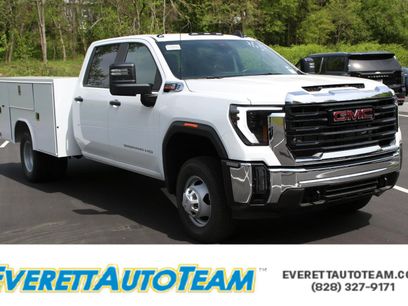 New 2026 GMC Sierra 3500 Pro w/ Convenience Package