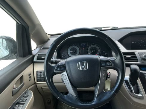 Used 2012 Honda Odyssey Touring Elite image 12