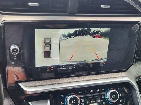 Used 2024 GMC Sierra 1500 Denali RWD image 19