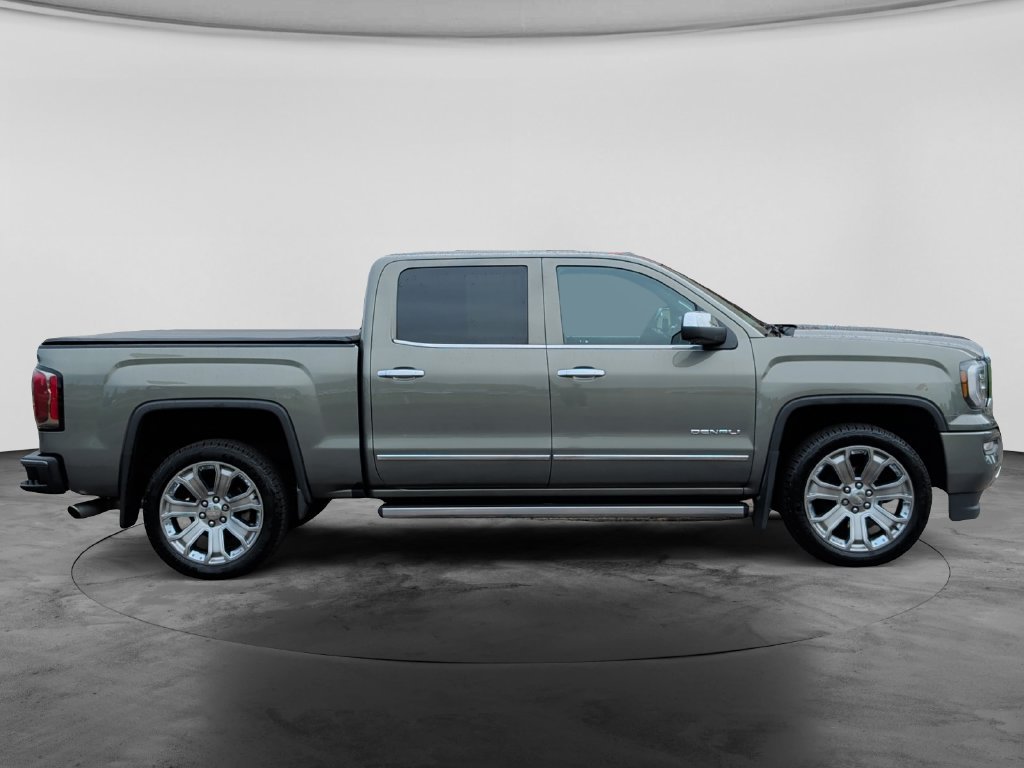 Used 2018 GMC Sierra 1500 Denali w/ Denali Ultimate Package AWD/4WD image 8