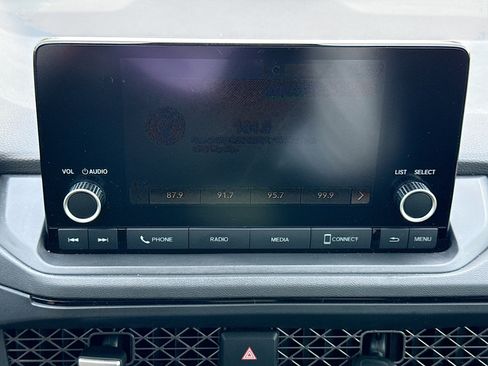 Used 2023 Honda Accord EX image 29