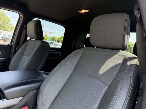 Used 2022 RAM 2500 Big Horn w/ Night Edition AWD/4WD image 19