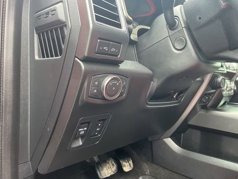 Used 2020 Ford F150 Lariat w/ Equipment Group 502A Luxury image 10