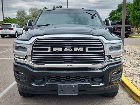 Used 2024 RAM 3500 Laramie AWD/4WD image 2