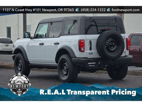 New 2026 Ford Bronco Big Bend w/ Black Diamond Package AWD/4WD image 8