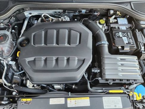 Used 2024 Volkswagen GTI Autobahn FWD image 22
