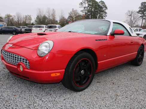 Used 2004 Ford Thunderbird image 3