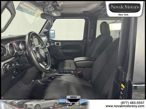 Used 2023 Jeep Wrangler Sport AWD/4WD image 15