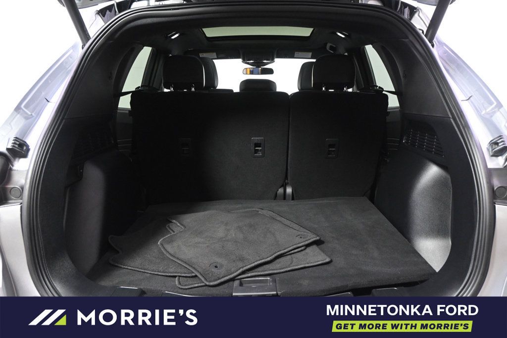 Used 2024 Ford Escape ST-Line w/ Tech Pack #1 AWD/4WD image 19