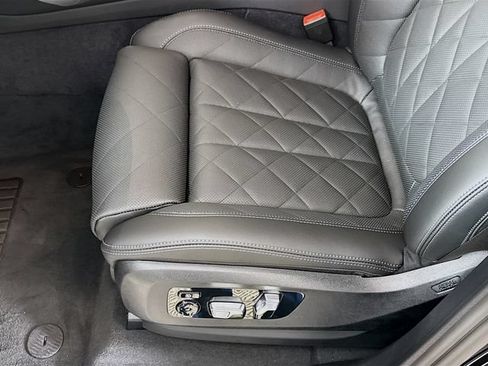 New 2026 BMW X5 xDrive40i w/ M Sport Package AWD/4WD image 20