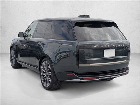 Used 2025 Land Rover Range Rover SE AWD/4WD image 7