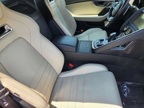Used 2020 Jaguar F-TYPE Coupe RWD image 5