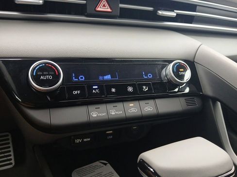 New 2026 Hyundai Elantra Sport FWD image 21