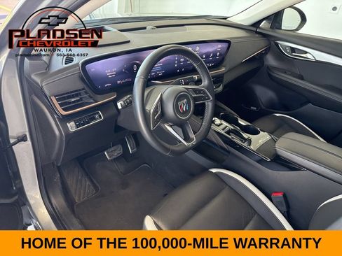Used 2024 Buick Envision Sport Touring AWD/4WD image 8
