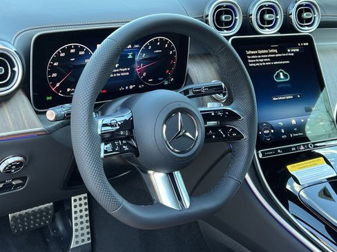 New 2026 Mercedes-Benz GLC 300 4MATIC image 14