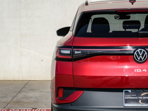 Used 2024 Volkswagen ID.4 Pro S image 46