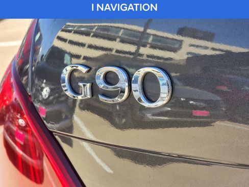 Used 2019 Genesis G90 5.0 Ultimate image 11