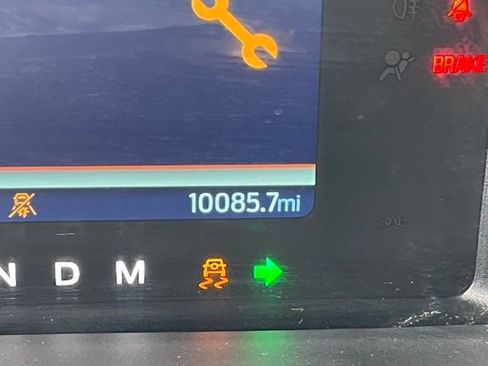 Used 2024 Ford Bronco Big Bend w/ Sasquatch Package image 16