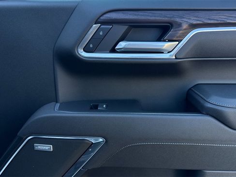 Certified 2025 GMC Sierra 1500 SLT w/ SLT Premium Plus Package image 19