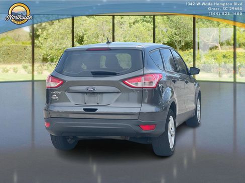 Used 2016 Ford Escape S image 4