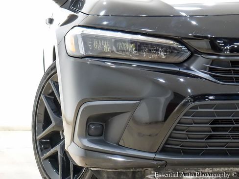 Used 2023 Honda Civic Sport image 6