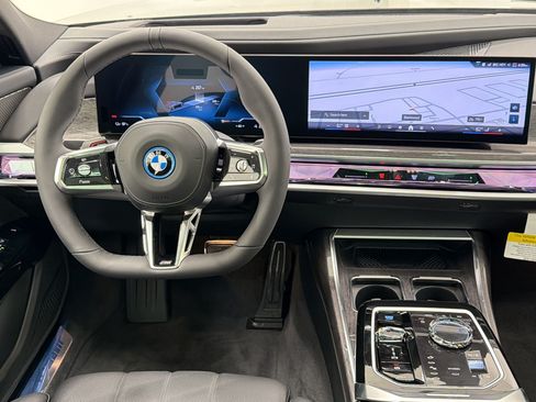 New 2026 BMW i7 xDrive60 AWD/4WD image 22