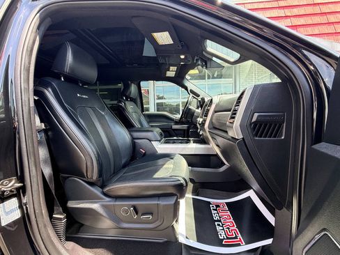 Used 2019 Ford F350 Platinum w/ Platinum Ultimate Package AWD/4WD image 43