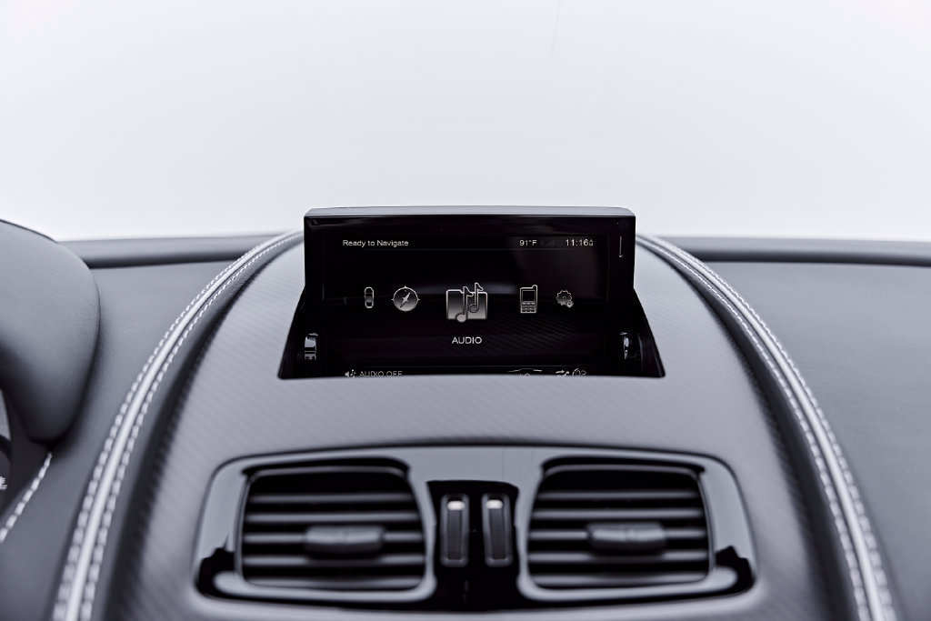 Used 2016 Aston Martin DB9 GT RWD image 79