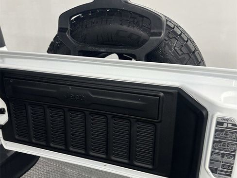 Used 2018 Jeep Wrangler Sport w/ Quick Order Package 24S image 27