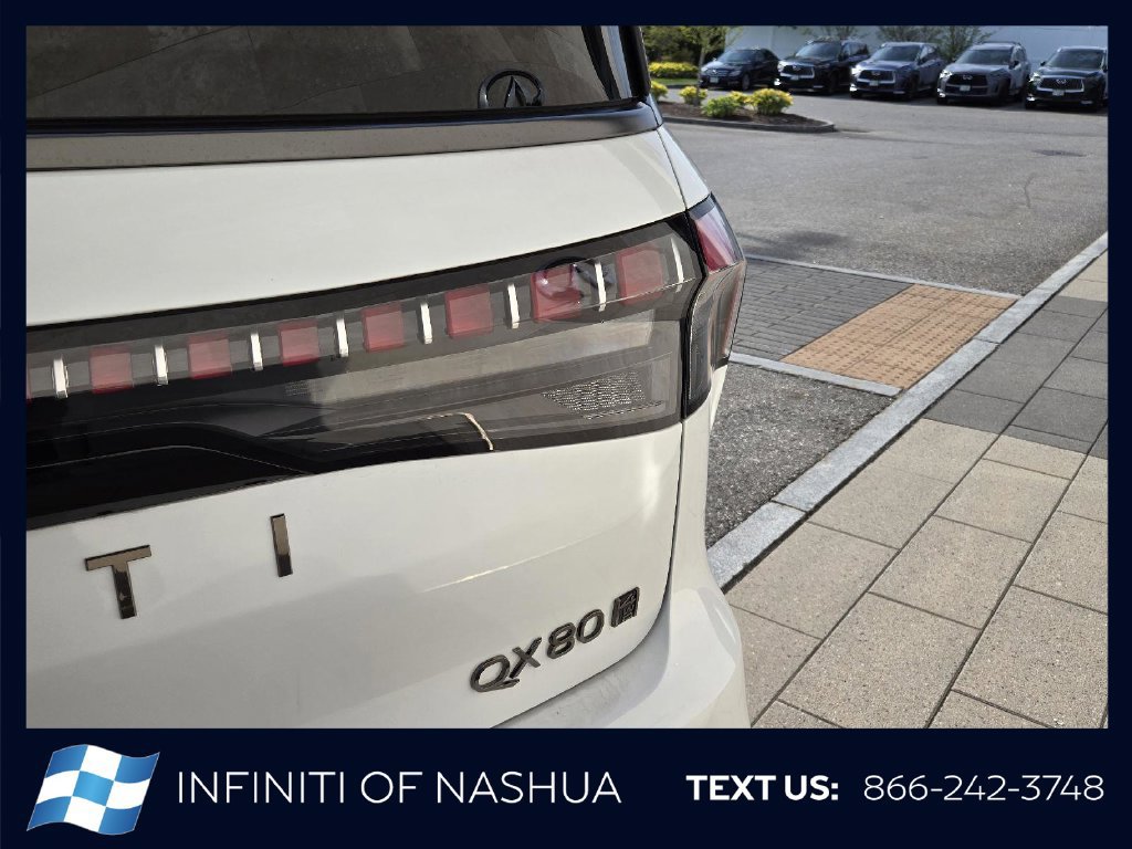 New 2026 INFINITI QX80 Autograph w/ Premium Cargo Package AWD/4WD image 13