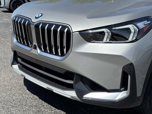 Used 2026 BMW X1 xDrive28i AWD/4WD image 10