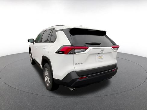 Used 2025 Toyota RAV4 XLE image 11