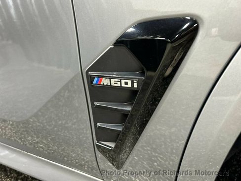 Used 2024 BMW X5 M60i AWD/4WD image 9