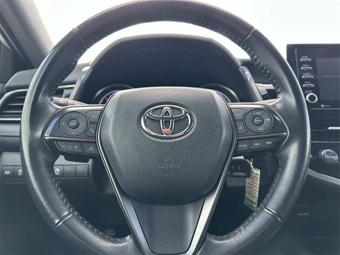 Used 2023 Toyota Camry SE image 20
