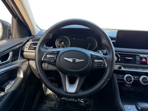Used 2022 Genesis G70 2.0T w/ Prestige Package RWD image 15