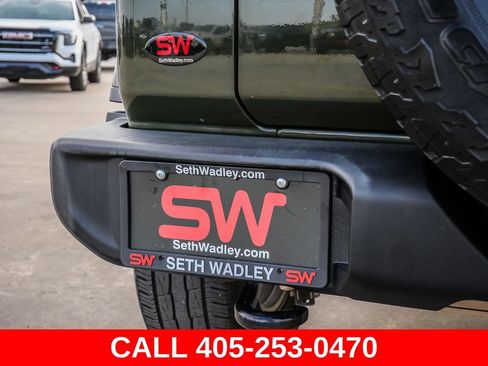 Used 2021 Jeep Wrangler Unlimited Sport AWD/4WD image 12