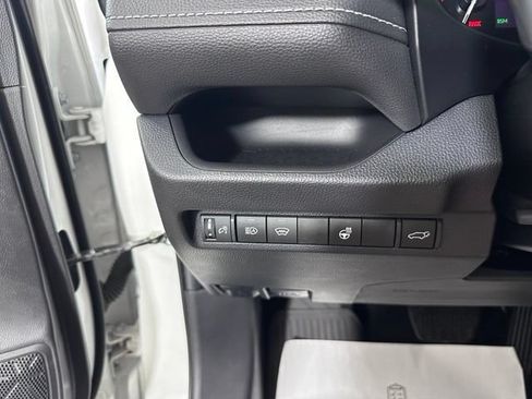Used 2023 Toyota RAV4 XLE w/ Convenience Package AWD/4WD image 24