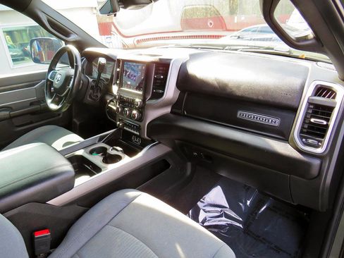 Used 2021 RAM 2500 Big Horn w/ Level 2 Equipment Group image 22