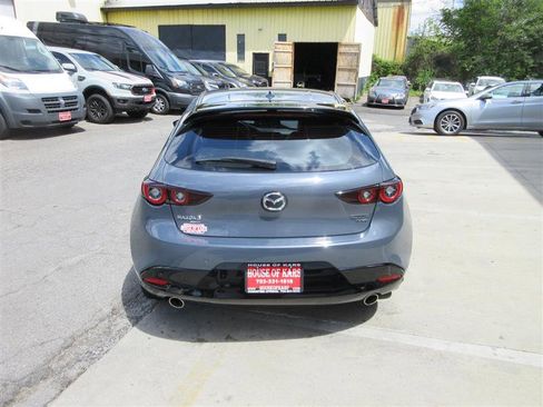 Used 2025 MAZDA MAZDA3 Hatchback w/Premium Plus Pkg image 4
