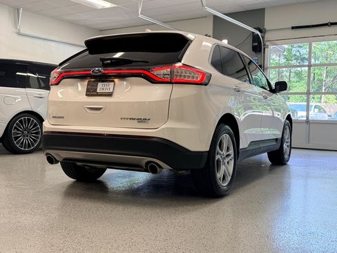 Used 2017 Ford Edge Titanium w/ Equipment Group 301A FWD image 8