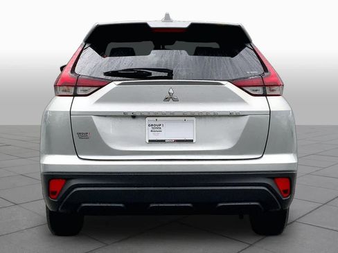 Used 2023 Mitsubishi Eclipse Cross ES AWD/4WD image 5