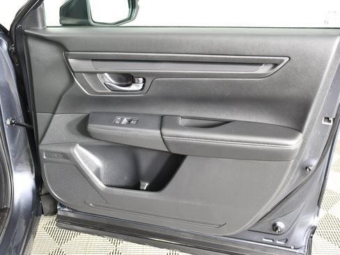 Used 2025 Honda CR-V EX image 32