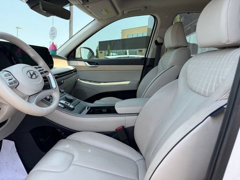 Certified 2023 Hyundai Palisade Limited AWD/4WD image 8