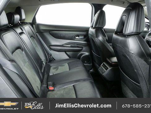 Used 2023 Nissan Ariya FWD image 21