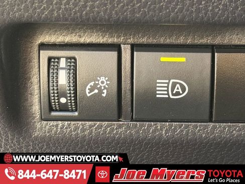 Used 2025 Toyota RAV4 LE image 24