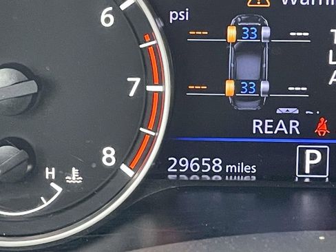 Used 2024 Nissan Altima 2.5 SV image 38