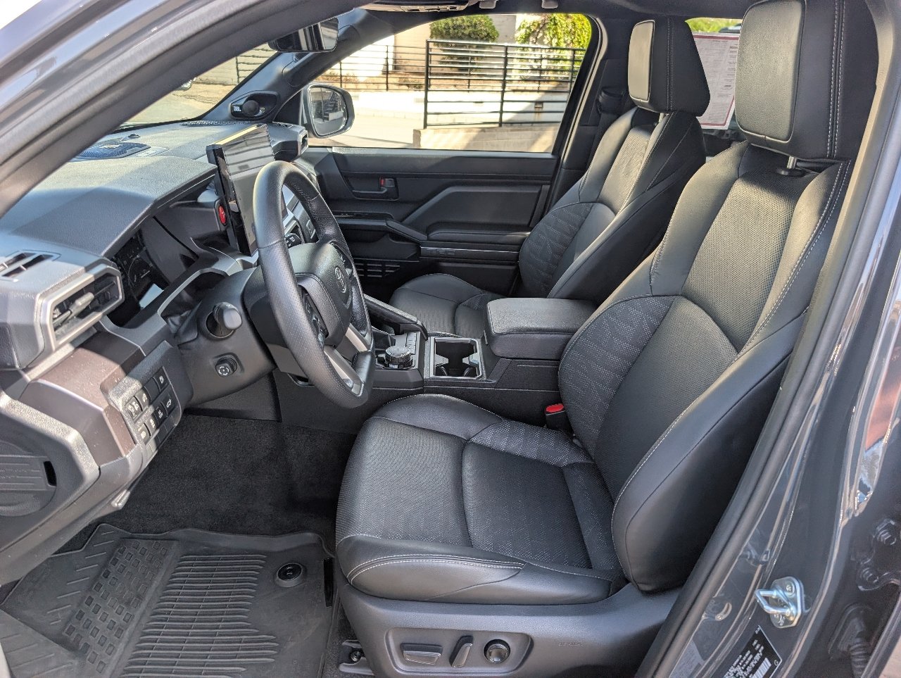 Used 2026 Toyota 4Runner TRD Sport Premium AWD/4WD image 2