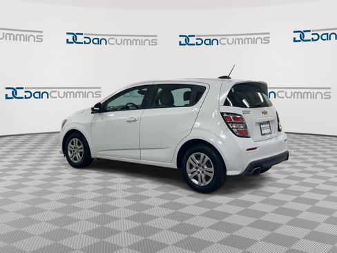 Used 2017 Chevrolet Sonic LT image 6