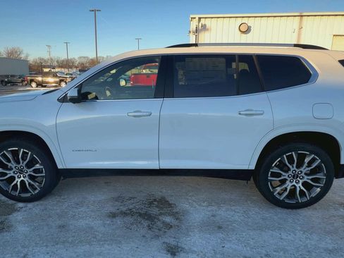 New 2026 GMC Acadia Denali Ultimate w/ LPO, Floor Liner Package image 5