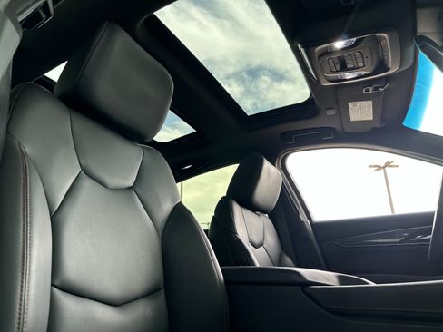 Used 2020 Cadillac CT5 Sport RWD image 16